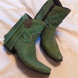 Double D Ranch by Old Gringo. Mint green booties with snip toe. Gorgeous details
